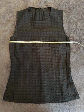 Akris Top, Silk+Cotton with Silk Lining, Zip Closure at Back, Side Slits, Size 4